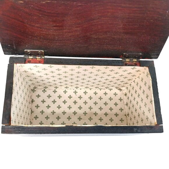 Vintage Handcrafted Wooden Footed Keepsake Box With Floral Painted Design - Picture 4 of 8